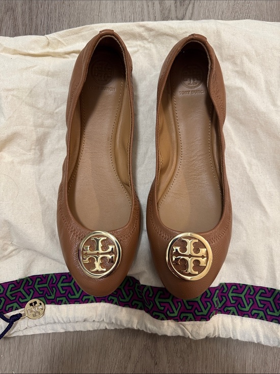 Tory Burch Shoes - Tory Burch Leather Flats Size 8
